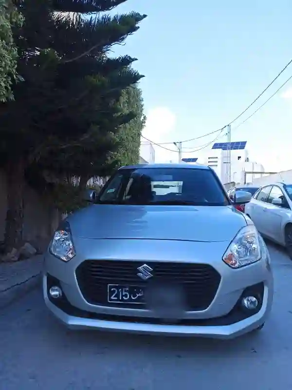 Suzuki Swift0