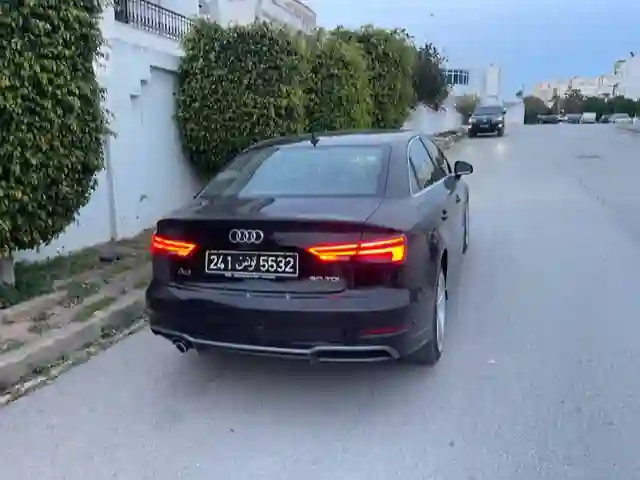 Audi a4 Boite Auto à Ariana0