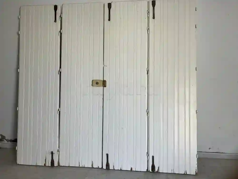 Porte Garage en Bois0