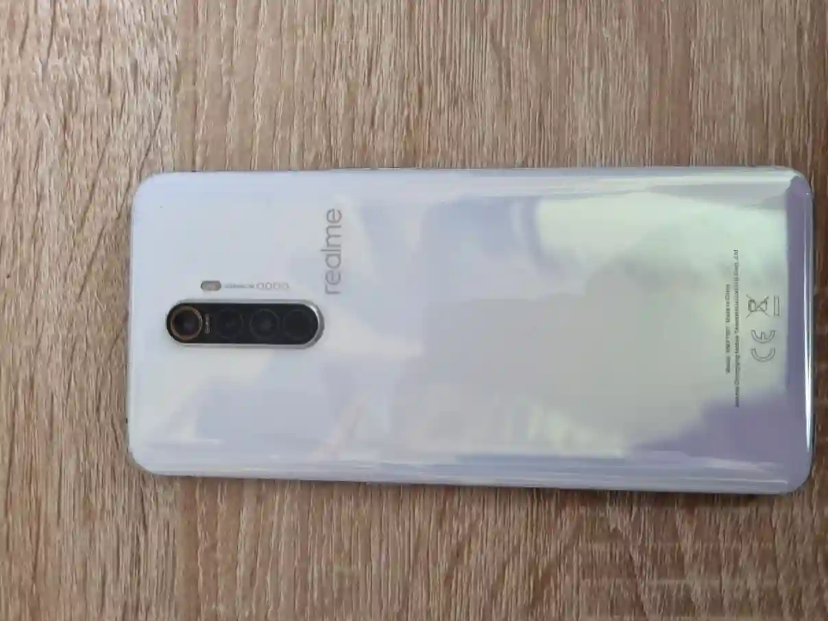 Realme x2 pro Performances Haut de Gamme à Dahmani0