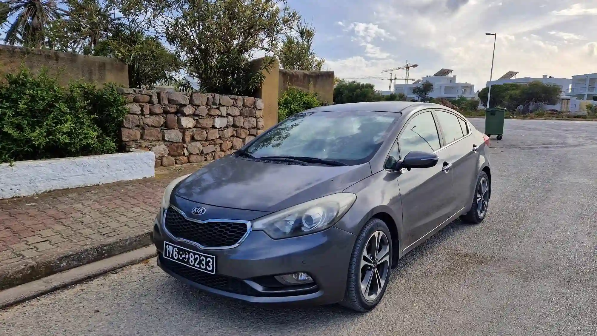 Kia Cérato Essence Boite Auto à Kelibia0