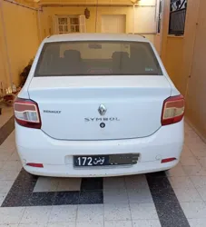 Voiture Symbol en bon État à Sidi Mansour