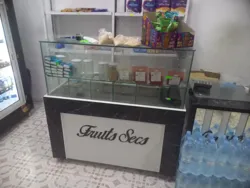 Matéraux Épicerie ou Fruit Secs à Bizerte Nord