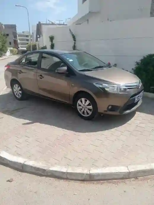 Toyota Yaris Sedan - Vue 3
