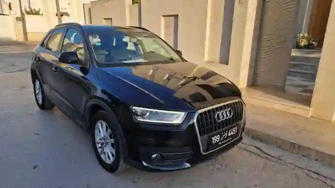 Audi Q30