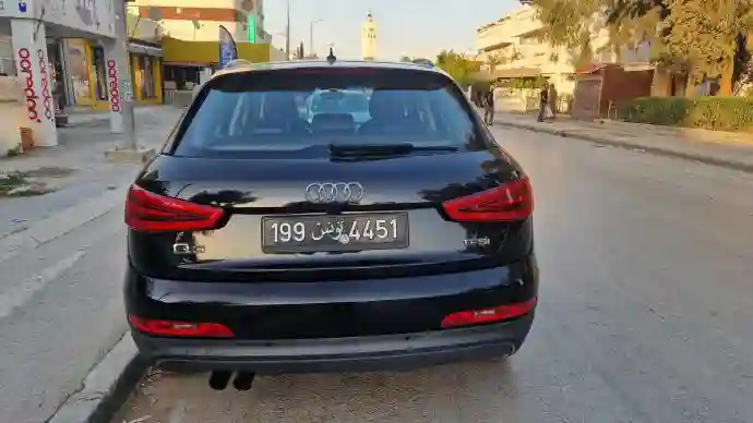 Audi Q3 - Vue 4