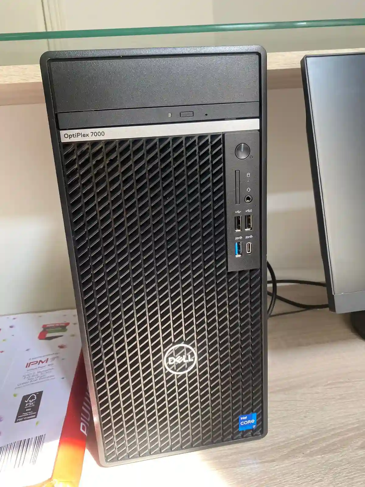 6 pc Neufs Dell Optiplex 7000 Avec Écran à El Kram - Vue 1