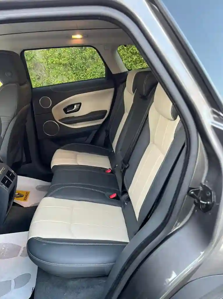 Superbe Range Rover Evoque Année 2018 Comme Neuve à Caid Mhamed - Vue 3
