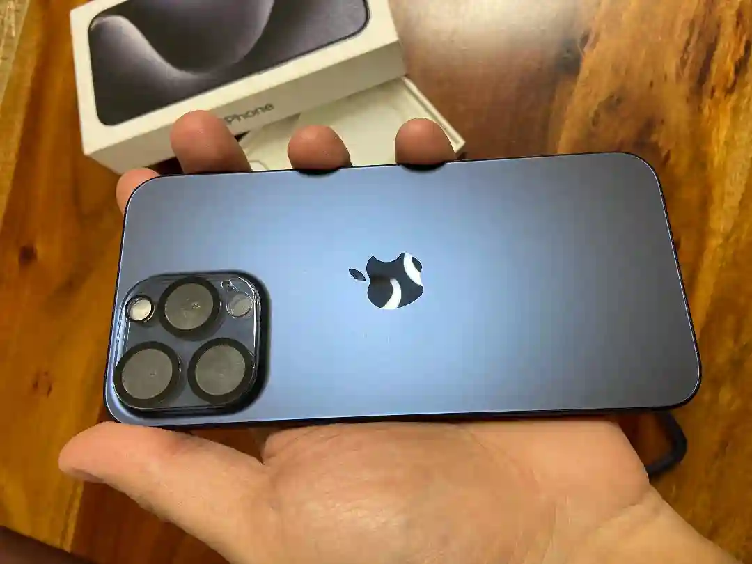 Iphone 15 pro max 256gb Comme Noeuf à Ben Arous - Vue 2