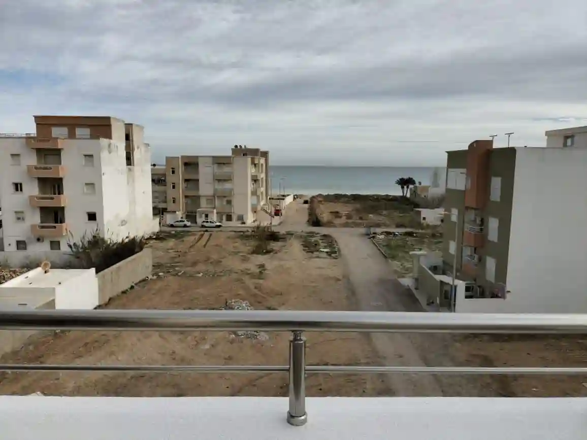 Appartements à 100 m de la Plage h Sousse à Cite De La Plage 2 - Vue 3
