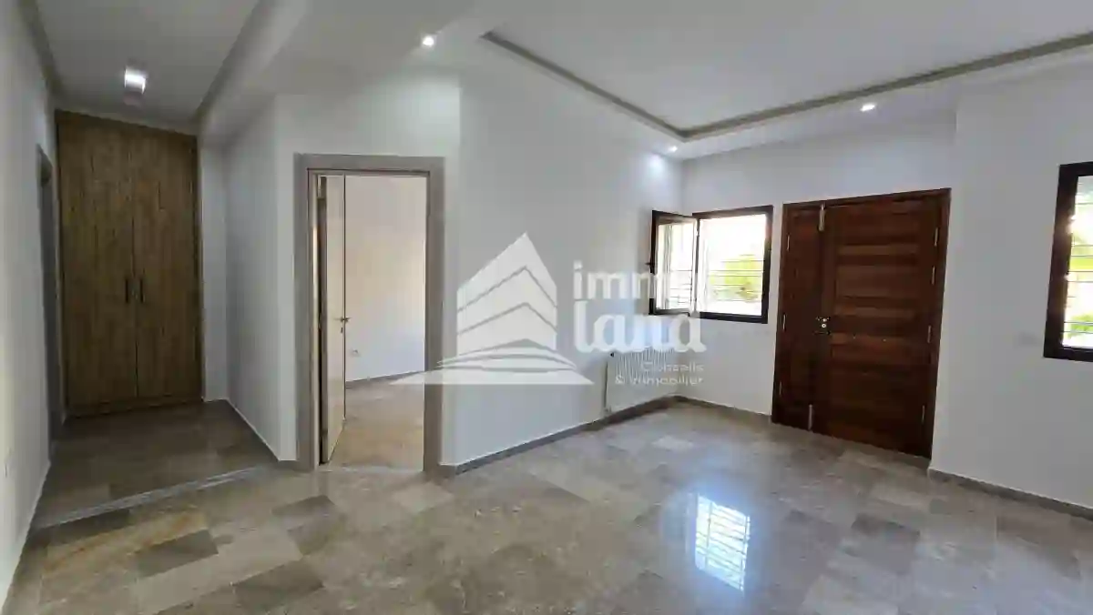 Appartement s1 Avec Jardin à la Marsa à Cite Erriadh0