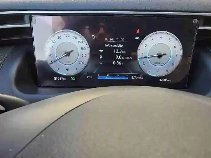 Hyundai Tucson Topgrade - Vue 3