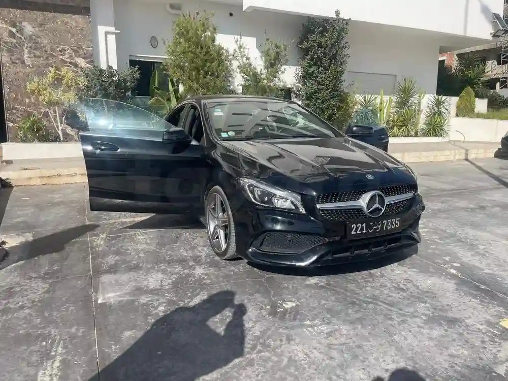 Mercedes CLA 180 - Vue 4