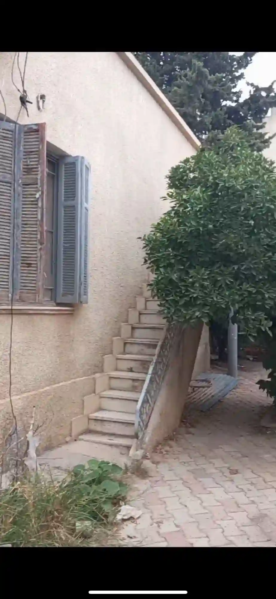 A Vendre Maison Avec Jardin a Manouba0