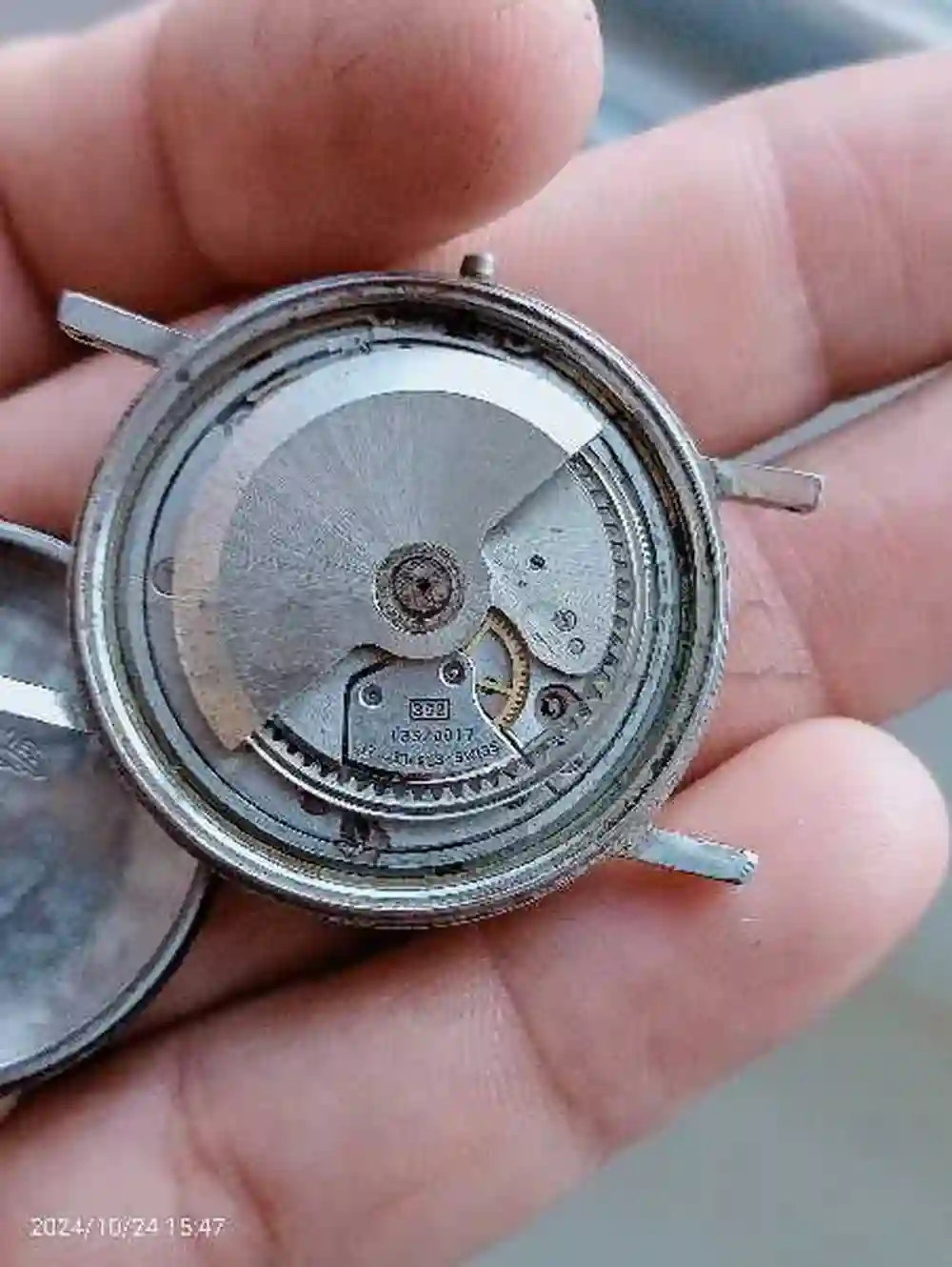 Montre en Panne - Vue 3