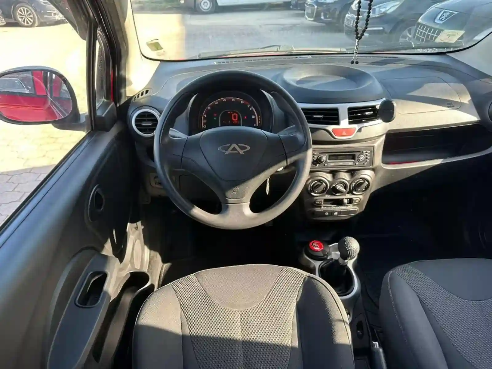 Chery QQ - Vue 10