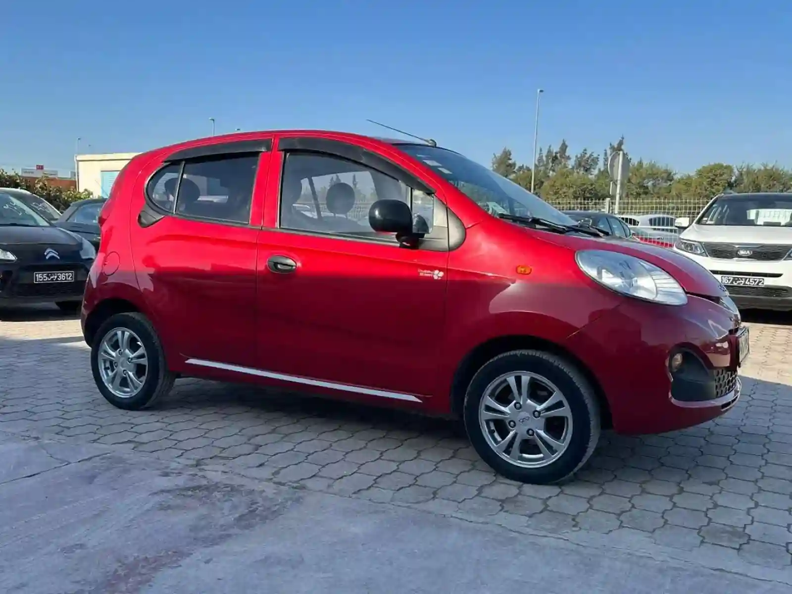 Chery QQ - Vue 2