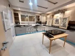 Appartement s+2 à la Soukra Mal3865