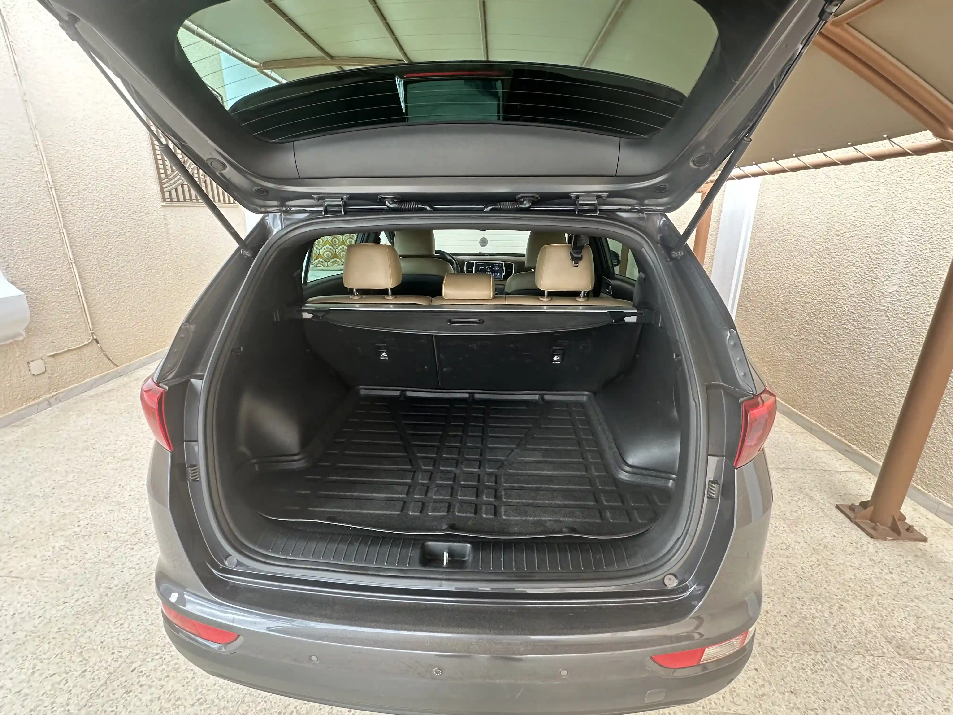 Kia Sportage - Vue 3