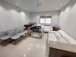 Appartement s+3 à la Soukra Mal3866