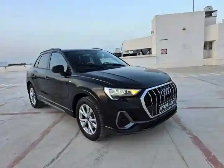 Audi Q3 45 Tfsi Essence Hybrid Électrique - Vue 6