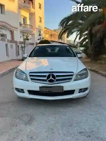 Mercedes C200 - Vue 1