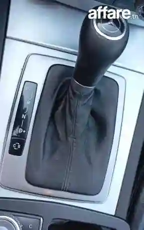 Mercedes C200 - Vue 3