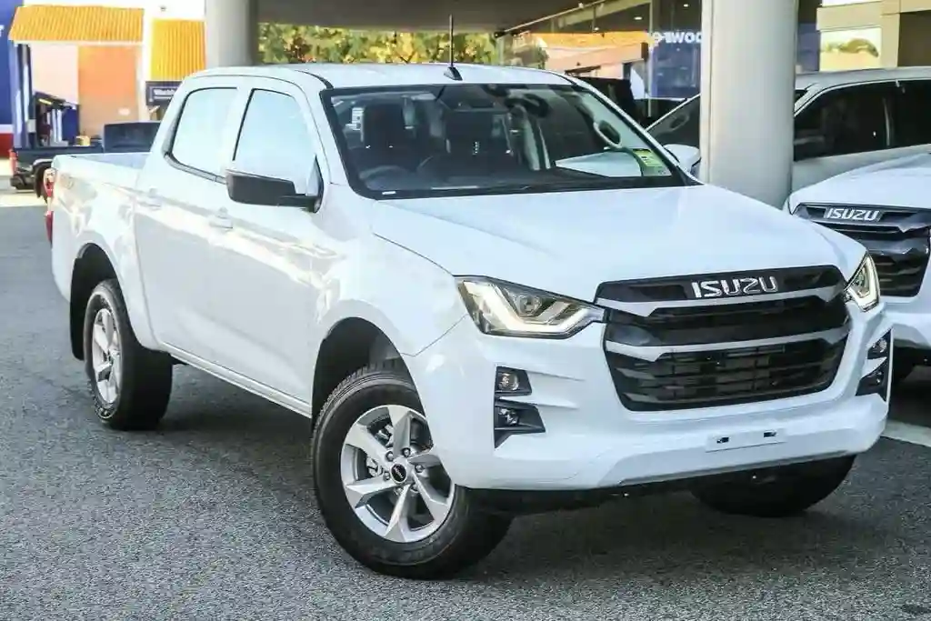 Isuzu Dmax 30 L Diesel Boite Automatique - Vue 4