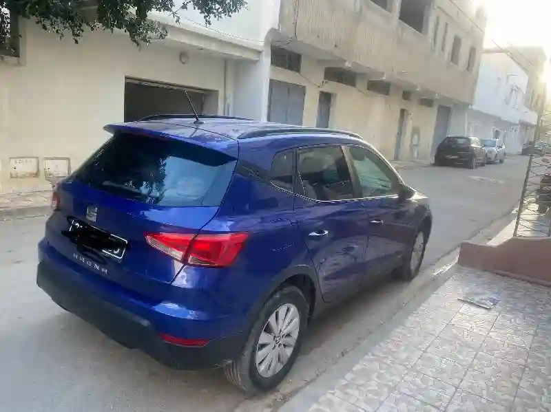 Seat Arona Essence 16 - Vue 6