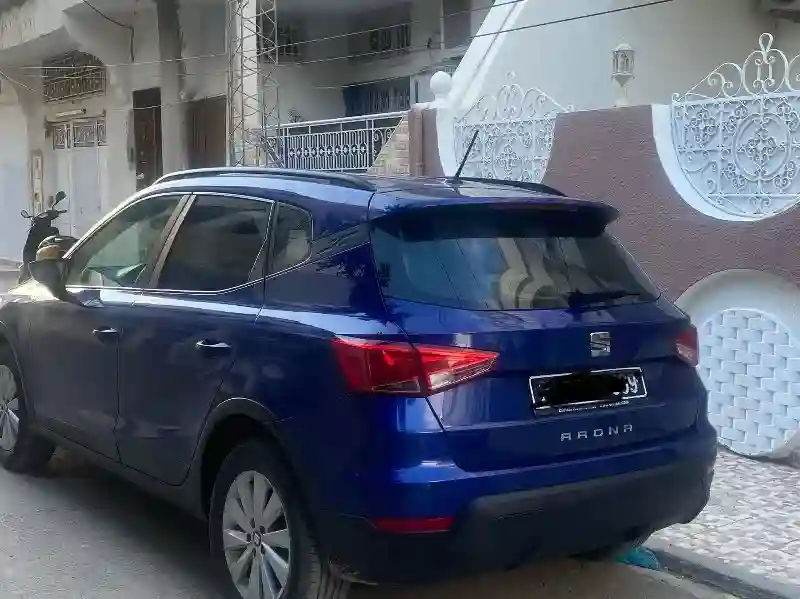 Seat Arona Essence 16 - Vue 8