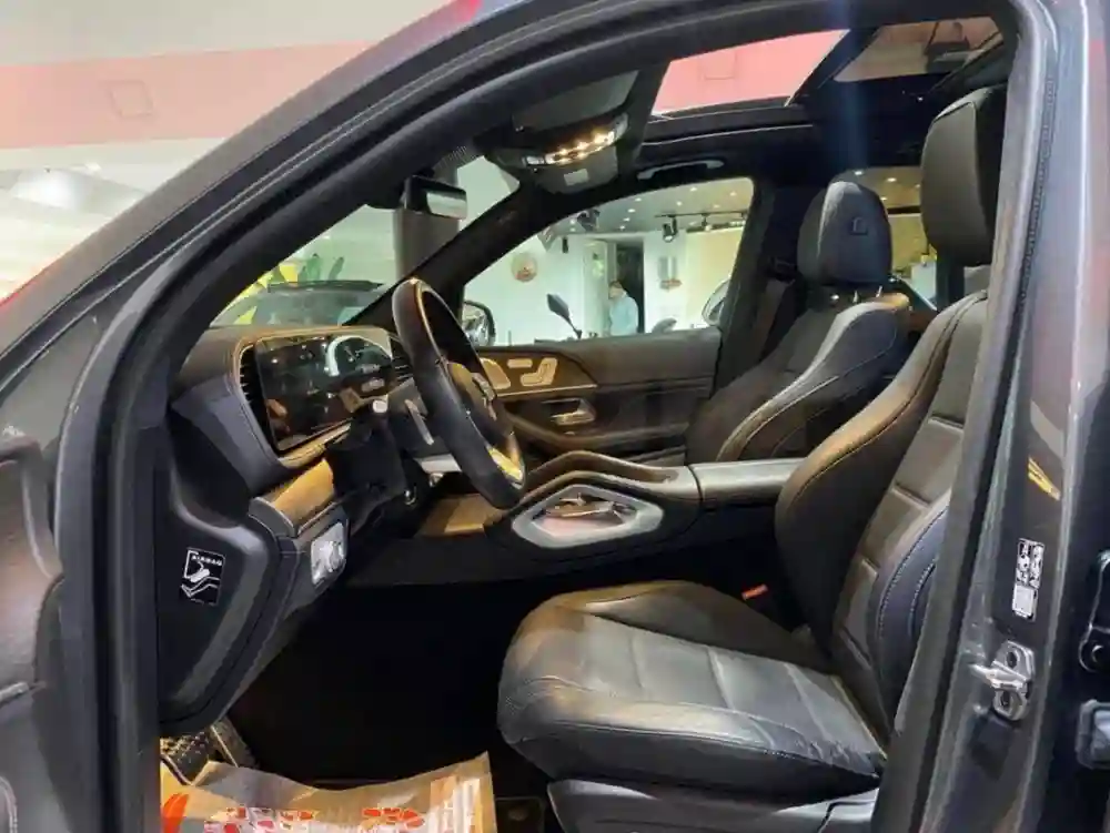 Mercedes GLE 350 E Kitt AMG Line 4 - Vue 8