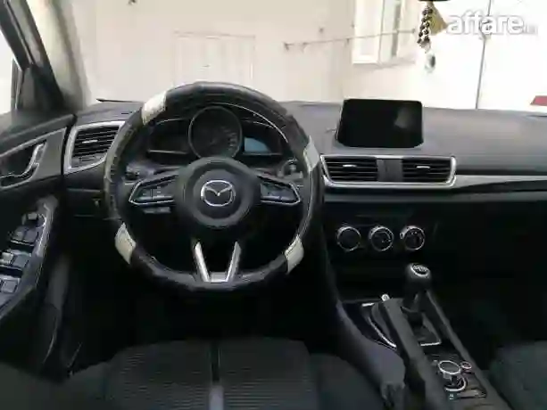 Mazda 3 Skyactiv0