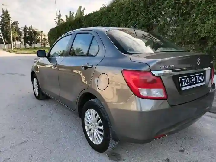 Suzuki Autres Essence 2021 - Vue 7