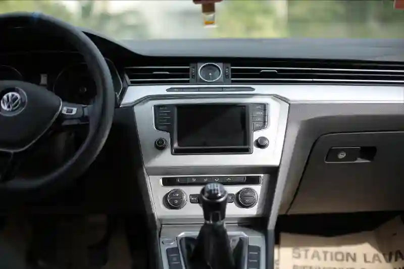 Volkswagen Passat Diesel 2016 - Vue 4