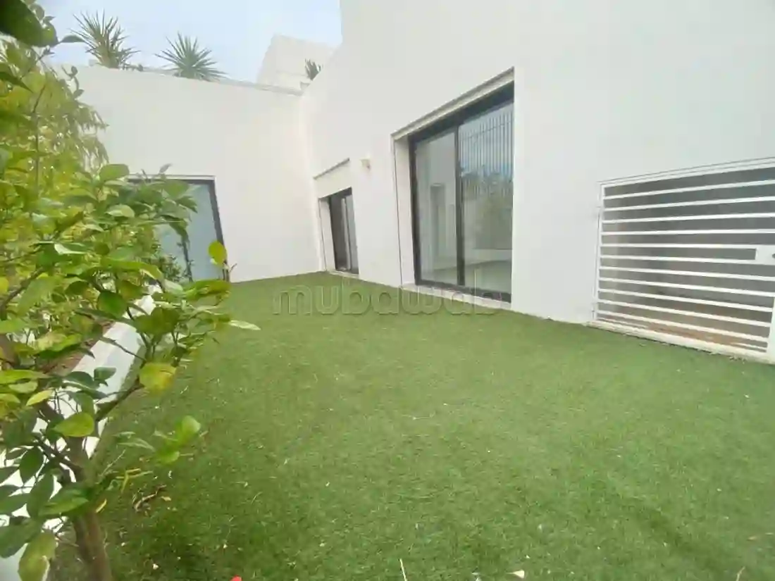 À Louer Appartement Avec Jardin à Gammarth0