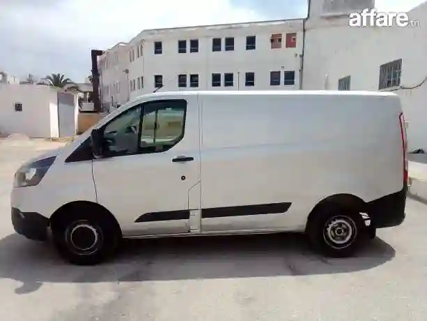 Ford Transit Custom - Vue 1