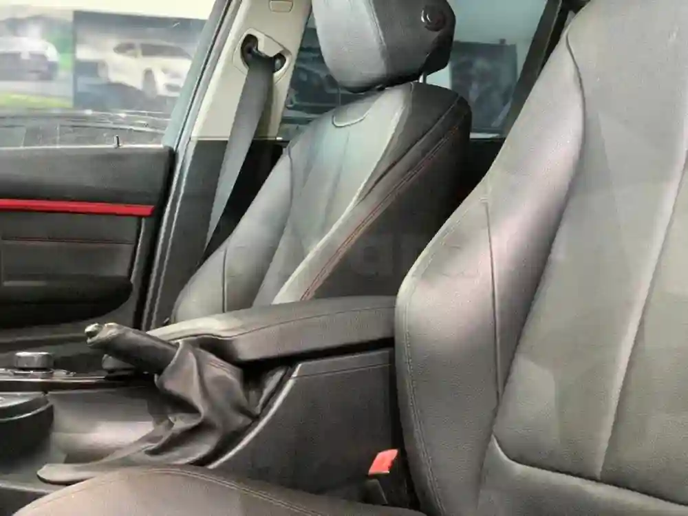 🚘🚘 BMW F30 BVA 🚘🚘 - Vue 3