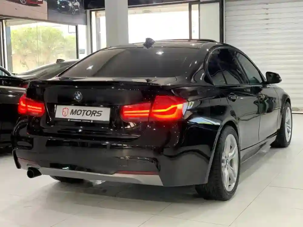 🚘🚘 BMW F30 BVA 🚘🚘 - Vue 7