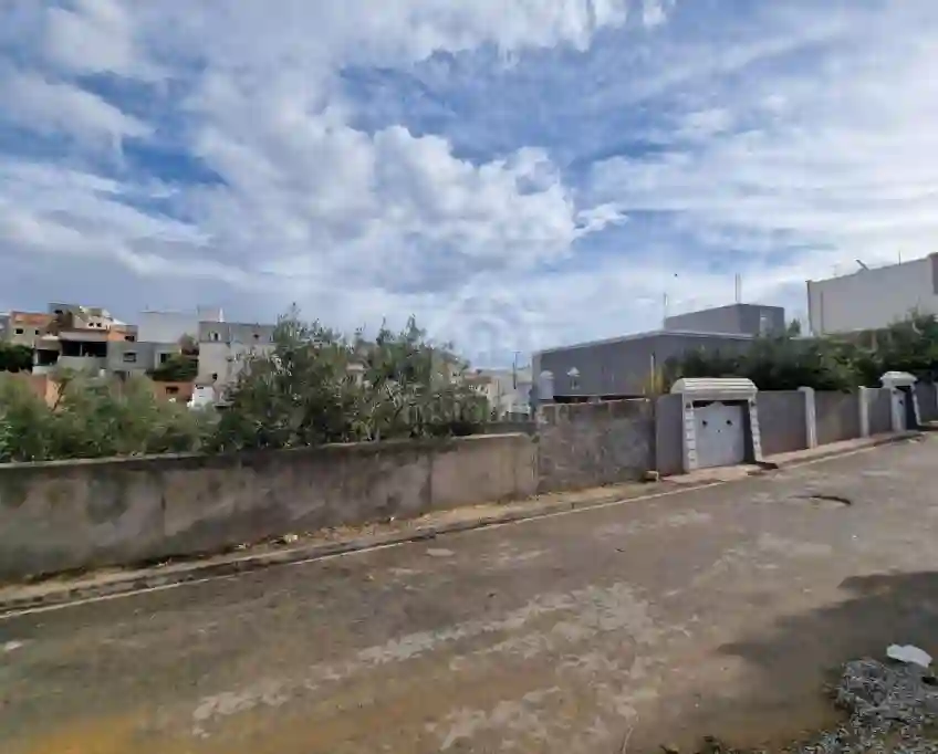 Terrain Clôturé de 658 m² à Hammamet Nord à Vendre 513553510