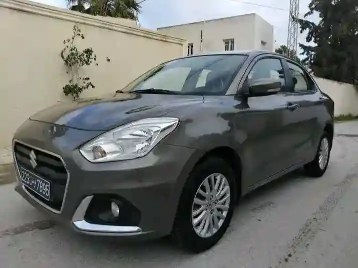 Suzuki Dzire Première Main EN Très BON État - Vue 2