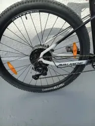 VTT GT Hidrolique Importe Comme Neuf 29 Pouce