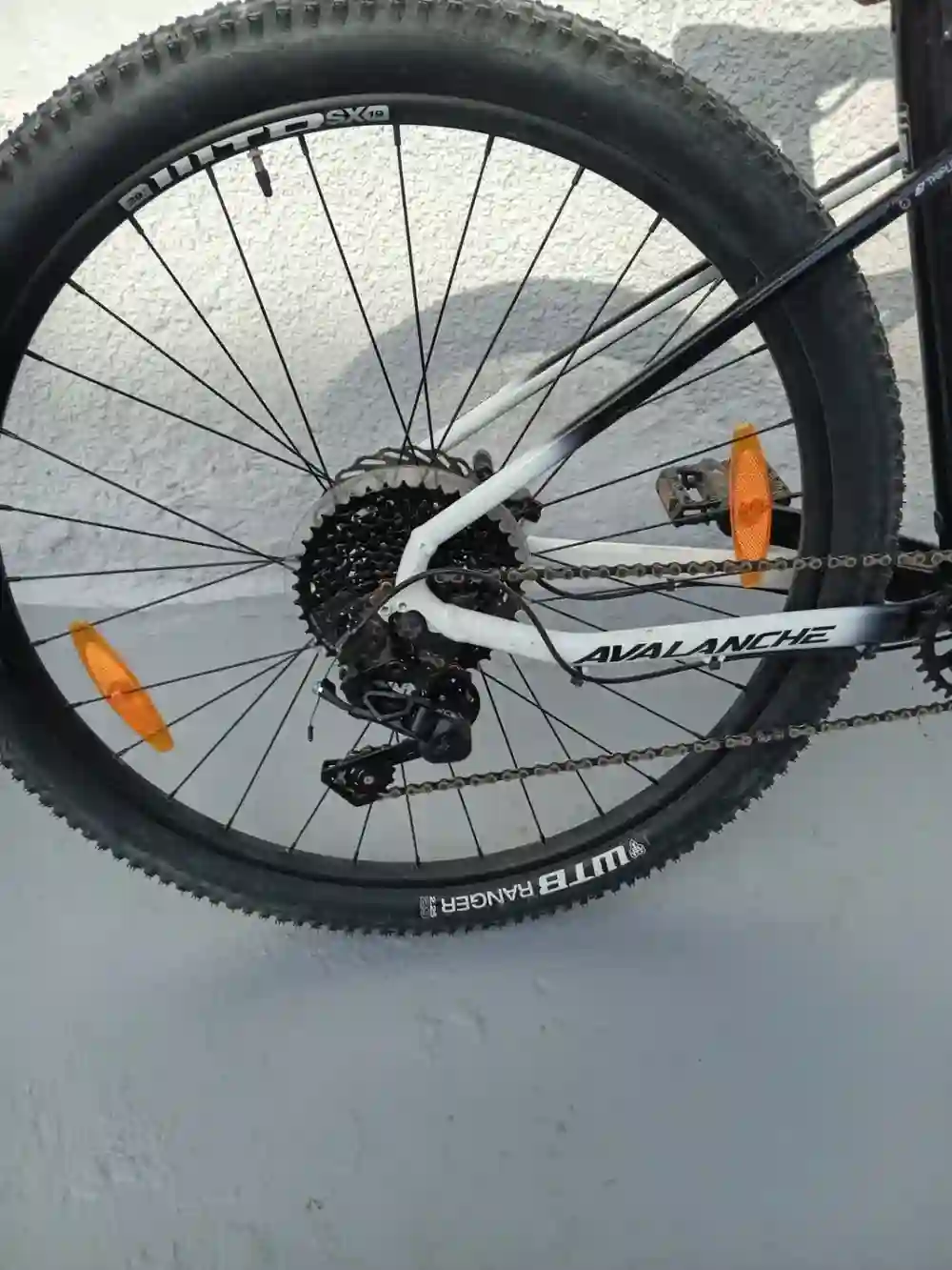 VTT GT Hidrolique Importe Comme Neuf 29 Pouce0