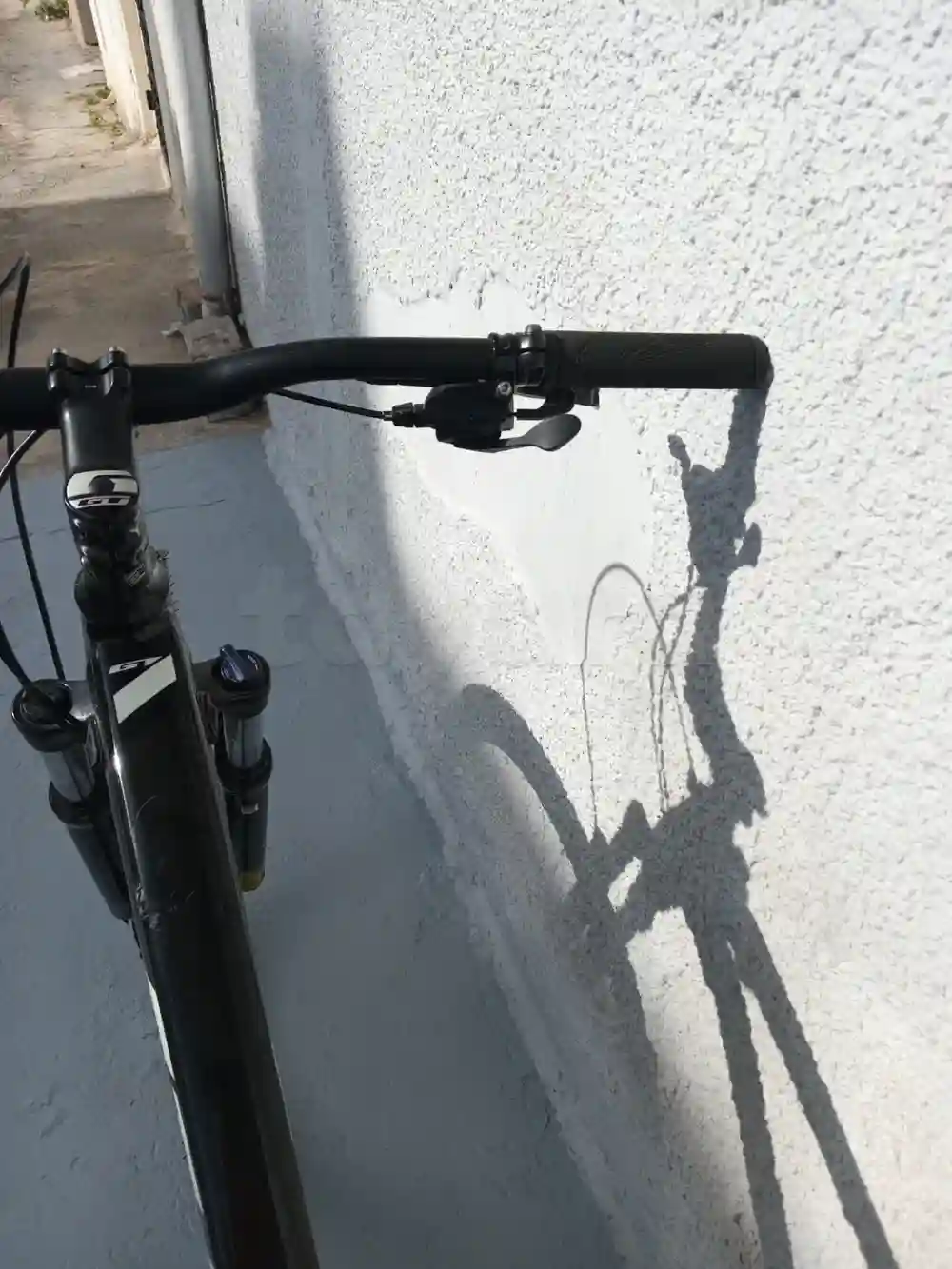 VTT GT Hidrolique Importe Comme Neuf 29 Pouce - Vue 1