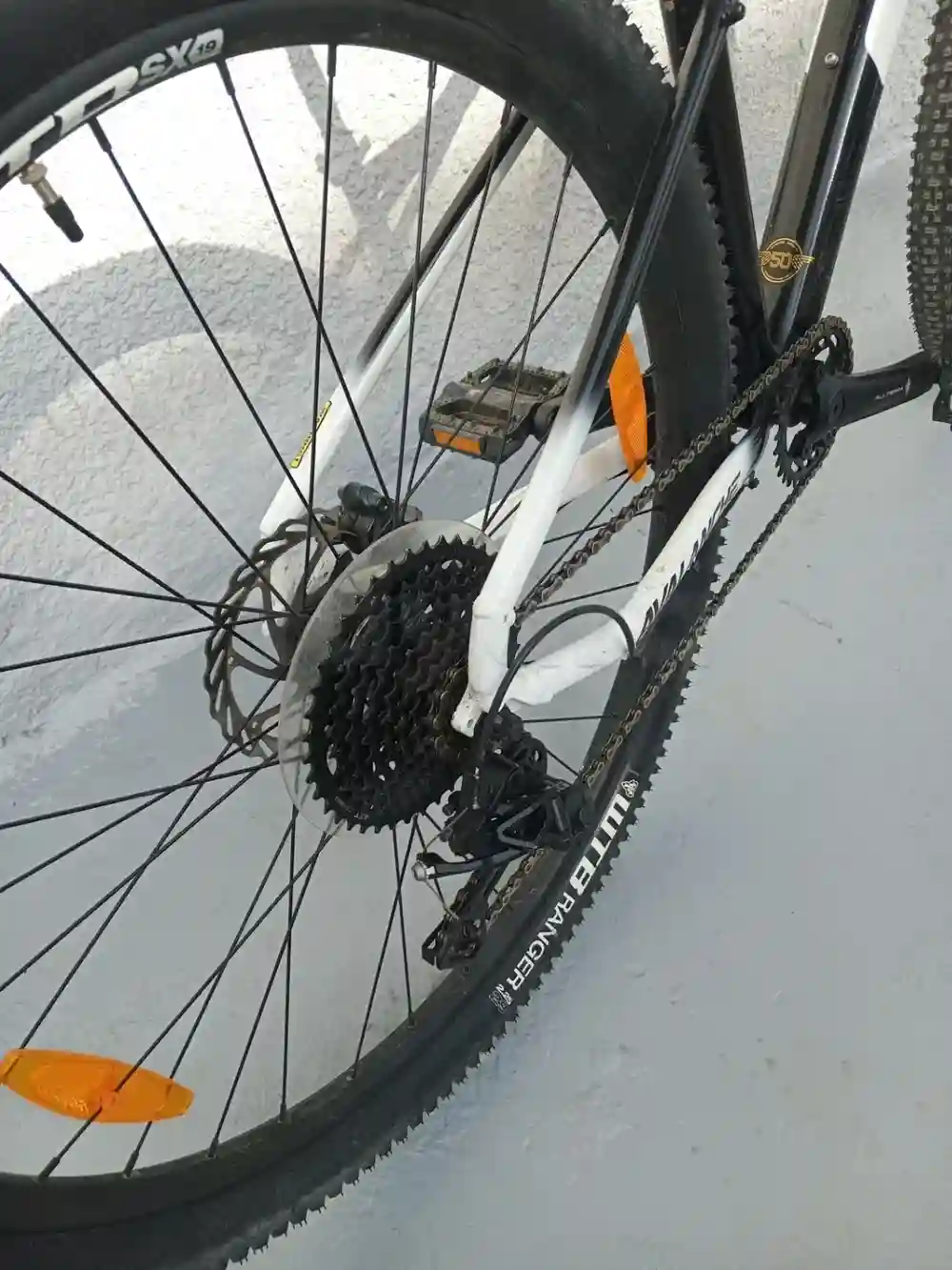 VTT GT Hidrolique Importe Comme Neuf 29 Pouce - Vue 4