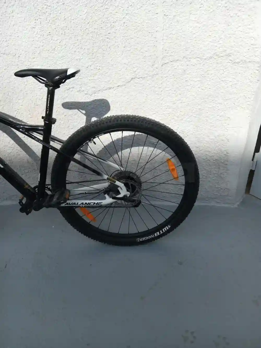 VTT GT Hidrolique Importe Comme Neuf 29 Pouce - Vue 9