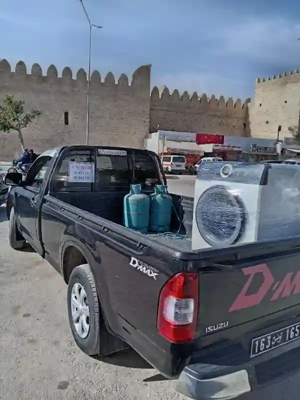 Isuzu Dimax Khalijeya - Vue 3