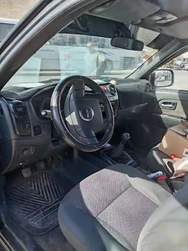 Isuzu Dimax Khalijeya - Vue 4