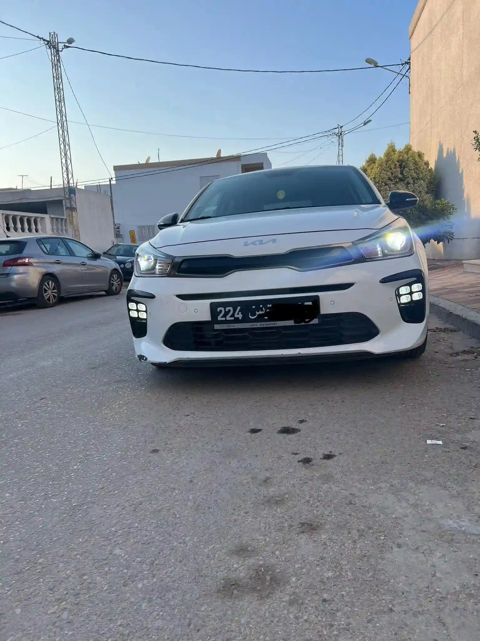 Kia rio gt Line 2021 à El Menzah 9 - Vue 2
