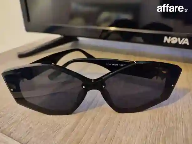 Lunette Soleil Femme - Vue 1