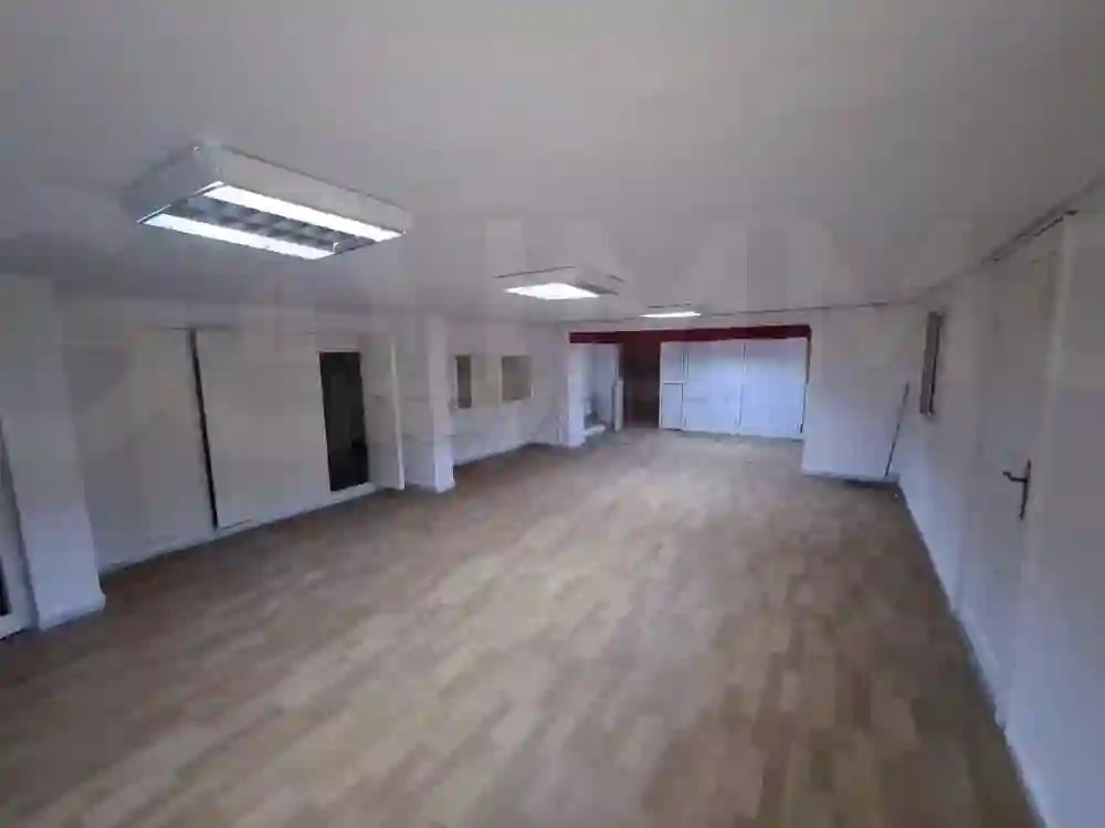 Villa sur Artère Principale à Mutuelleville à Mutuelle Ville